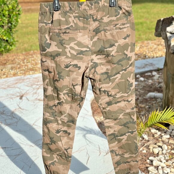 H&M Men’s Camo Pants - Cargo Military Style - Picture 3 of 7